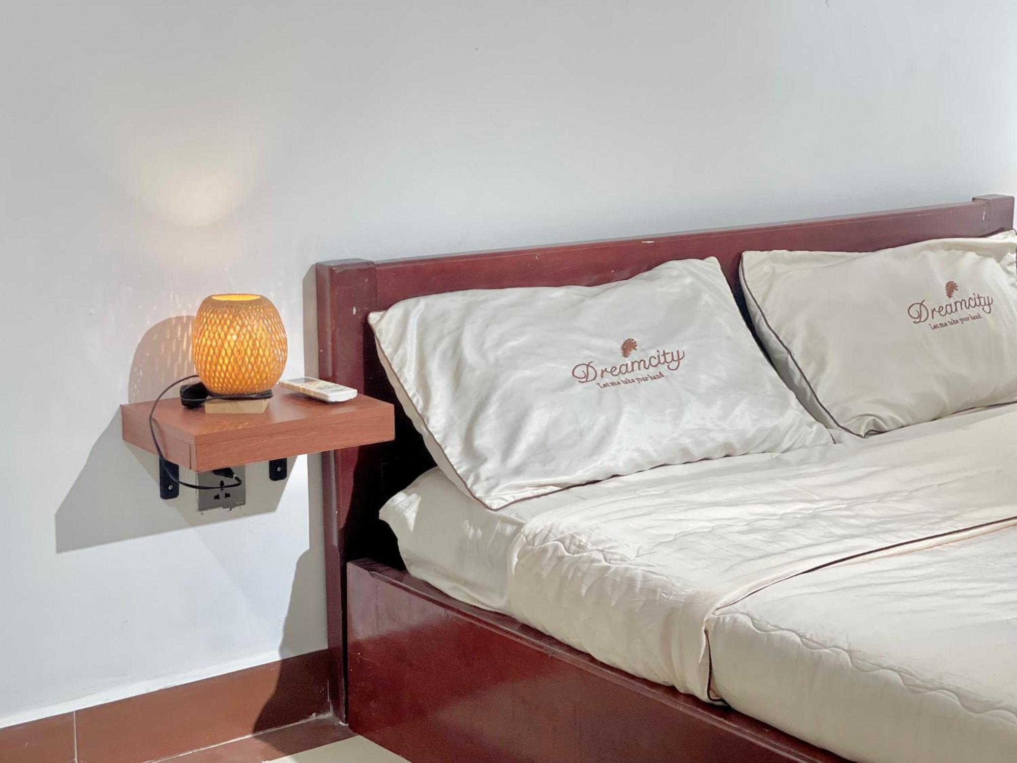 Sky Hotel Central Phnom Penh - Rooms & Apartments Exterior photo